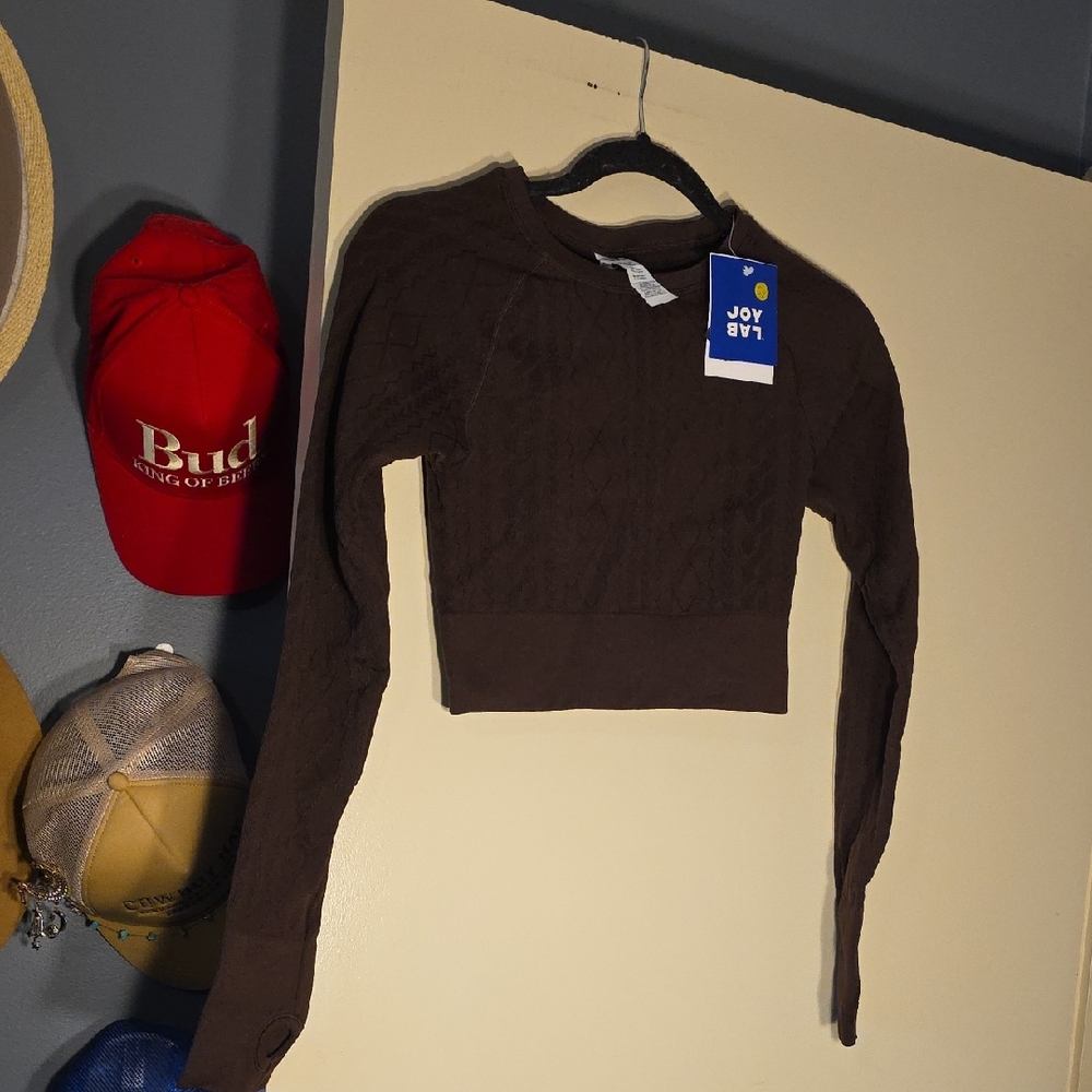 Joylab Brown Long Sleeve Cable Crop Top
